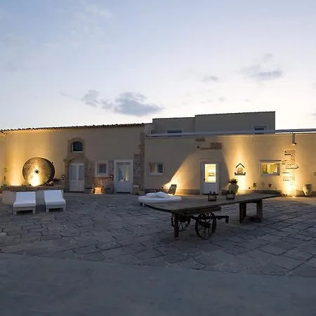 Ξενοδοχείο Borgo Pantano 4*